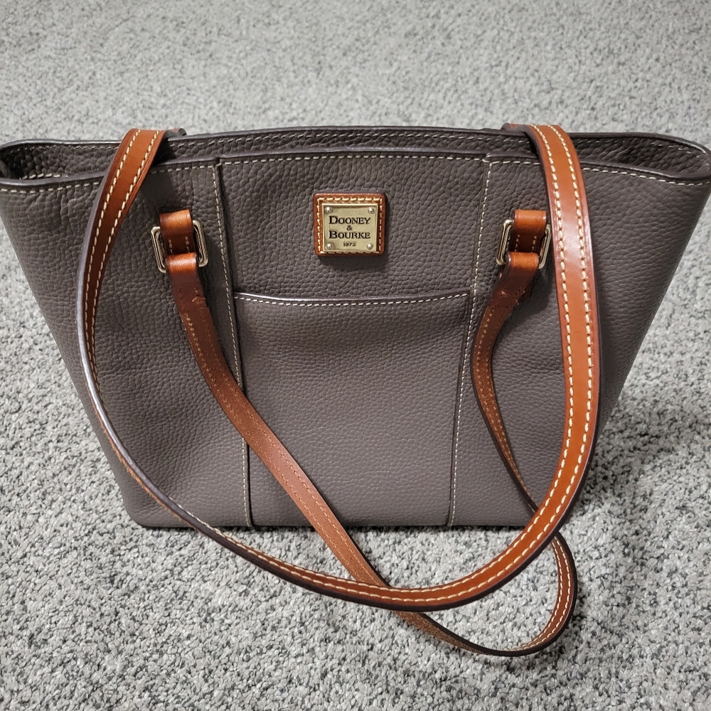 Dooney & Bourke handbag